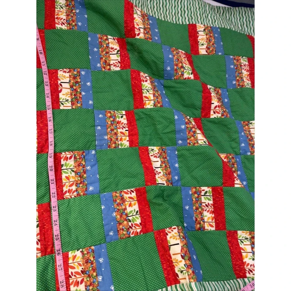 Handmade Quilt Lap Throw Patchwork Vintage Blanket 40x32 Elderly, Baby, Wallart‎